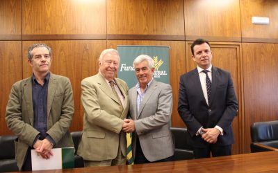 La Fundación Caja Rural del Sur sella su alianza con el Congreso Internacional de Frutos Rojos