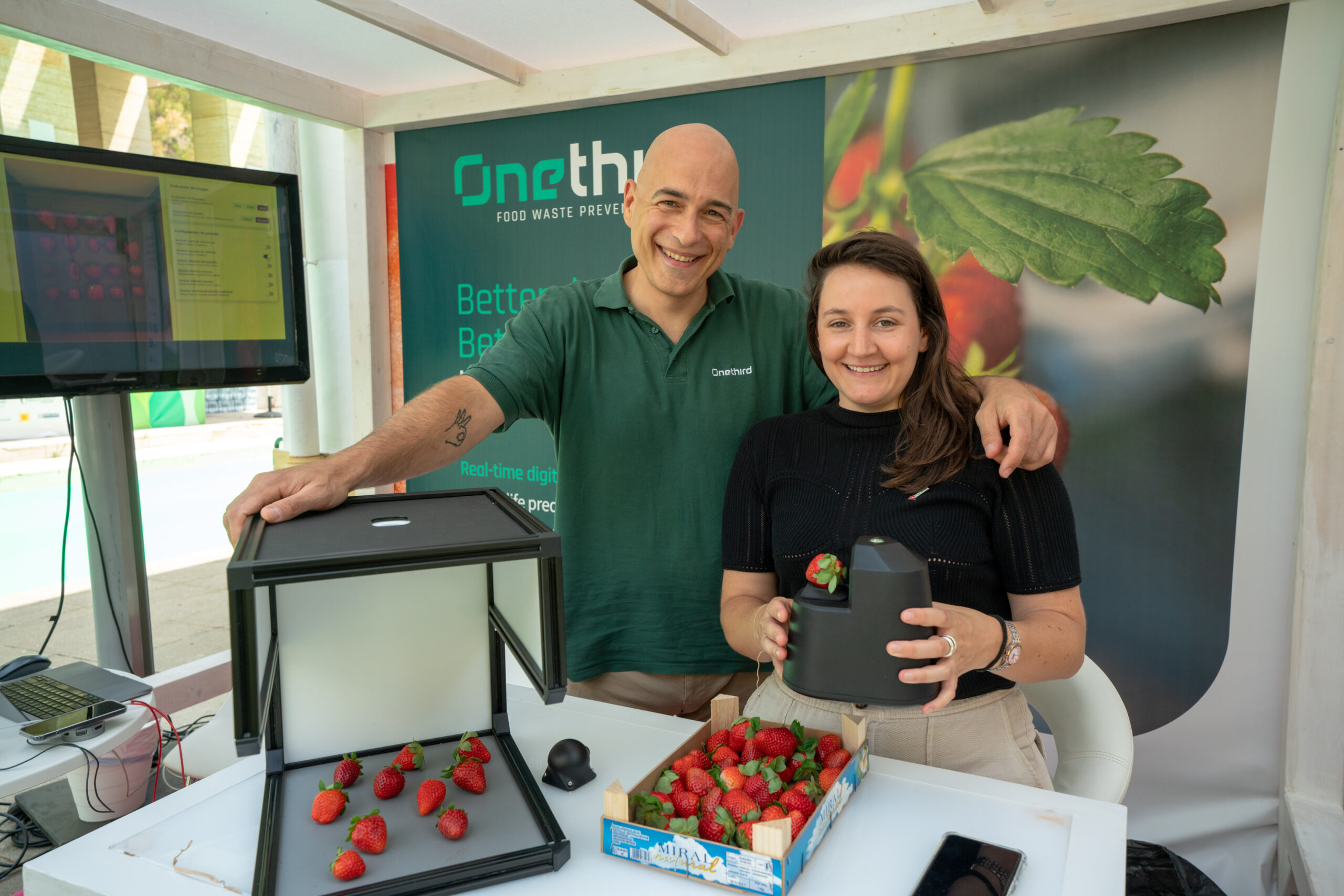 FRUTOS_ROJOS_STANDS-429